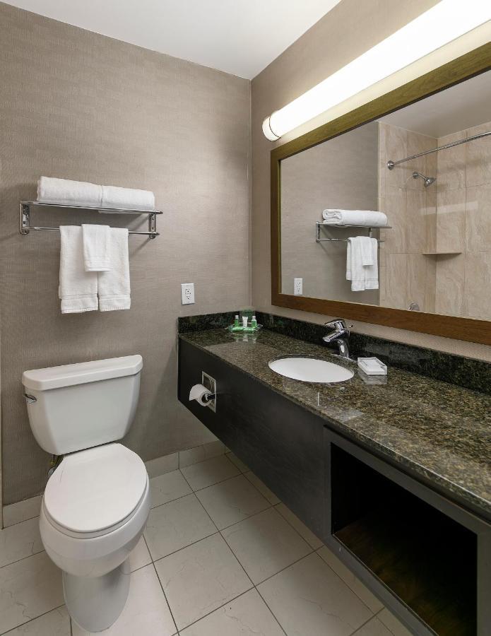 Holiday Inn West Covina, An Ihg Hotel מראה חיצוני תמונה